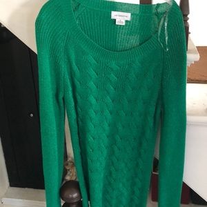 Green cable sweater